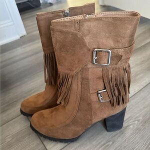 BUCCO Brown Fringed Heeled Cowboy Boots Size 8
